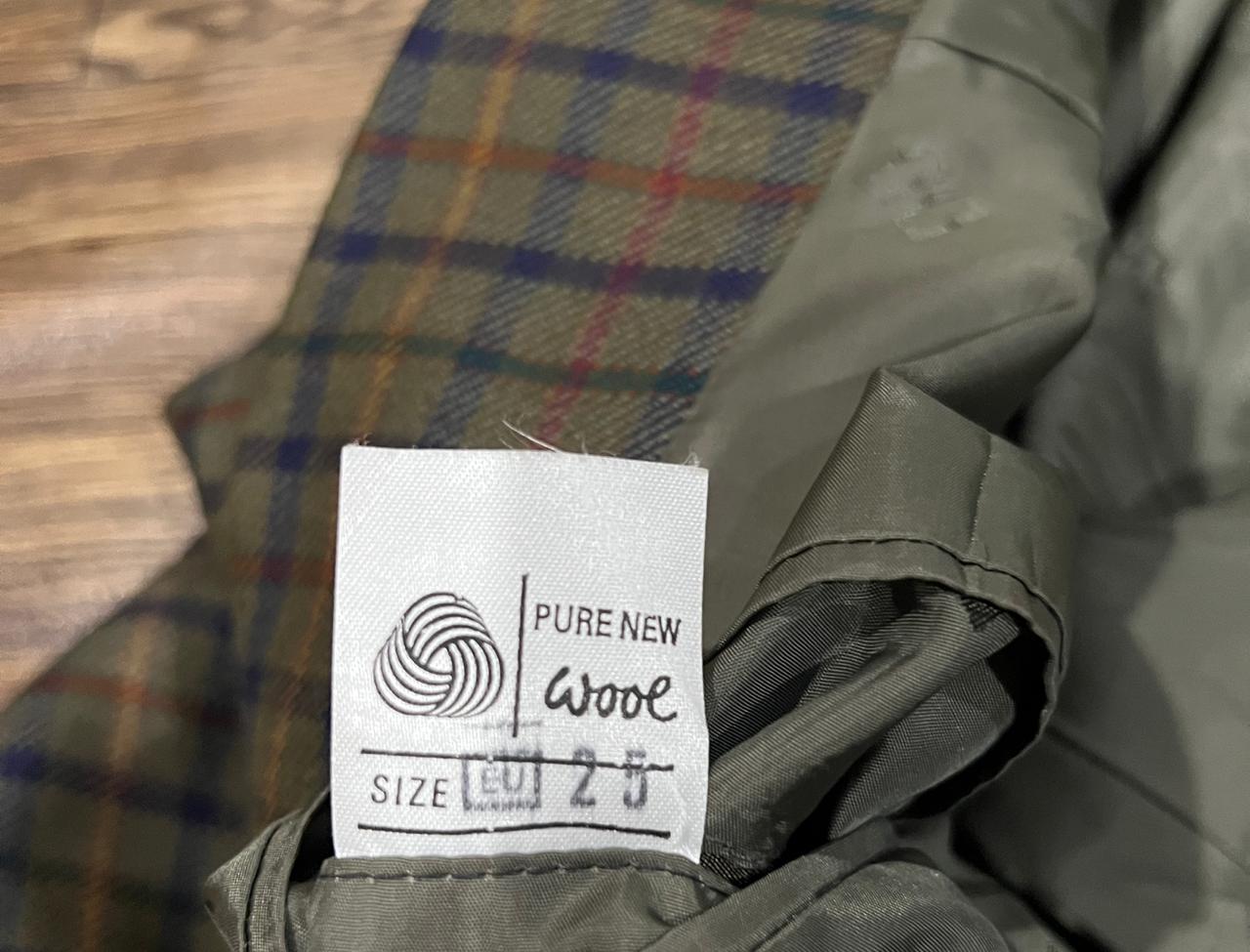 DAKS DD Signature Multi colour Check Forest Green Base Size - EU 25