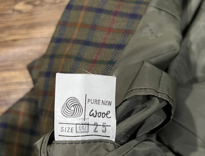 DAKS DD Signature Multi colour Check Forest Green Base Size - EU 25